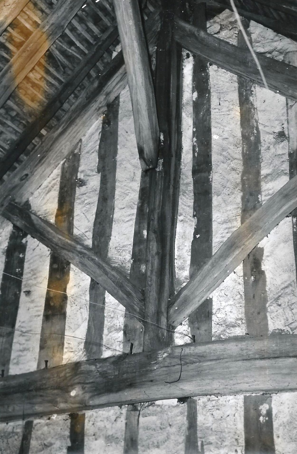 Premiere eglise mur du fond