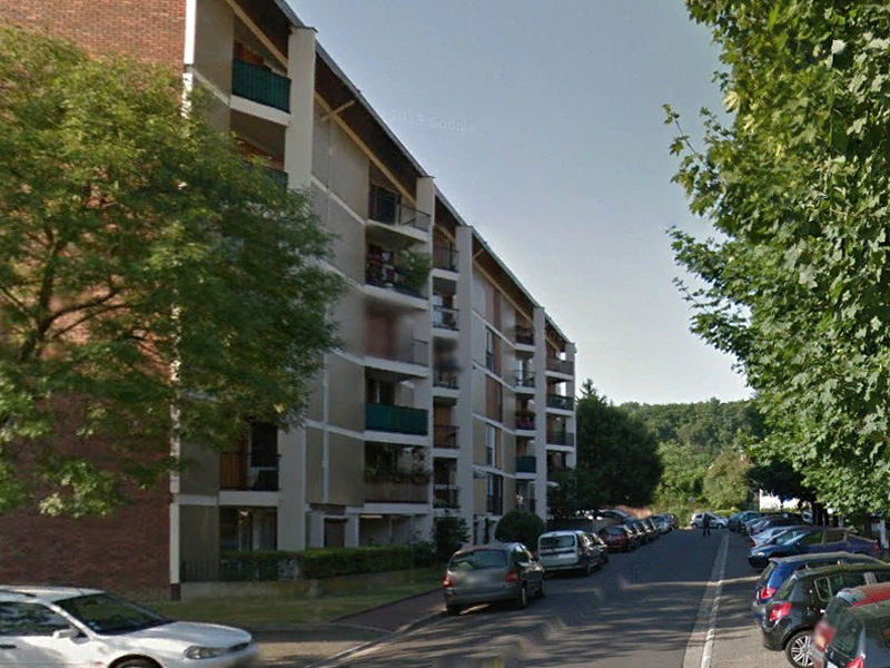 --------------------