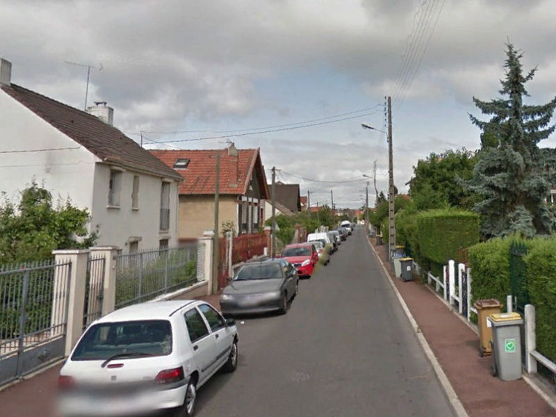 --------------------